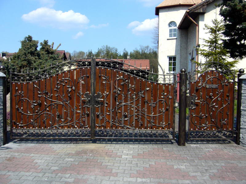 Bramy i furtki 7 Stal System - konstrukcje stalowe, ogrodzenia Ruda Śląska, Bytom, Katowice, Sosnowiec, Zabrze, Chorzów, Gliwice, Mysłowice. Stal System - konstrukcje stalowe, ogrodzenia Ruda Śląska, Bytom, Katowice, Sosnowiec, Zabrze, Chorzów, Gliwice, Mysłowice.