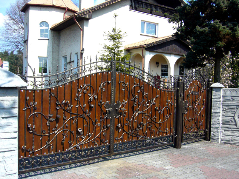 Bramy i furtki 6 Stal System - konstrukcje stalowe, ogrodzenia Ruda Śląska, Bytom, Katowice, Sosnowiec, Zabrze, Chorzów, Gliwice, Mysłowice. Stal System - konstrukcje stalowe, ogrodzenia Ruda Śląska, Bytom, Katowice, Sosnowiec, Zabrze, Chorzów, Gliwice, Mysłowice.