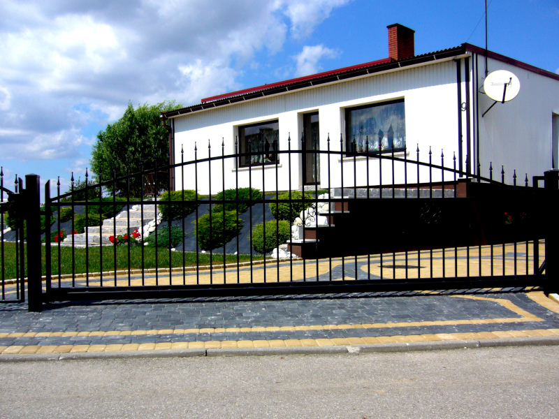 Bramy i furtki 13 Stal System - konstrukcje stalowe, ogrodzenia Ruda Śląska, Bytom, Katowice, Sosnowiec, Zabrze, Chorzów, Gliwice, Mysłowice. Stal System - konstrukcje stalowe, ogrodzenia Ruda Śląska, Bytom, Katowice, Sosnowiec, Zabrze, Chorzów, Gliwice, Mysłowice.